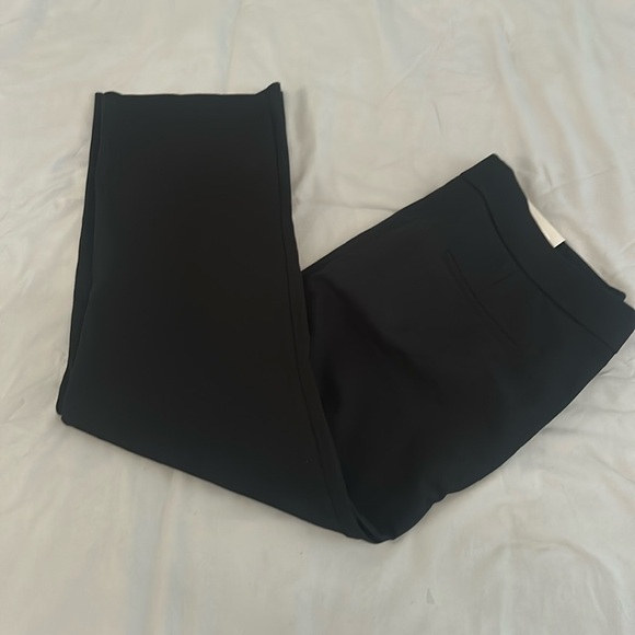 Chico's Pants - (NWT) Chico’s - Women Secret Stretch Straight Leg Crop Basic Pants